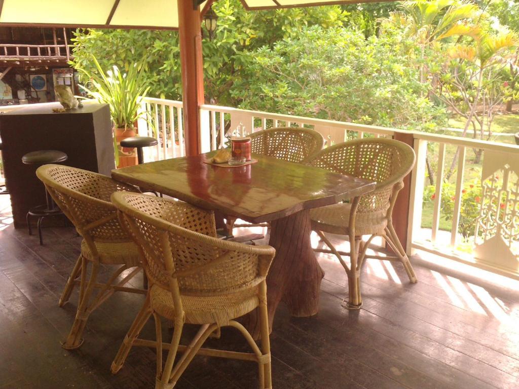 Ban Sabai Sabai Guest House كانتْشانابوري الغرفة الصورة